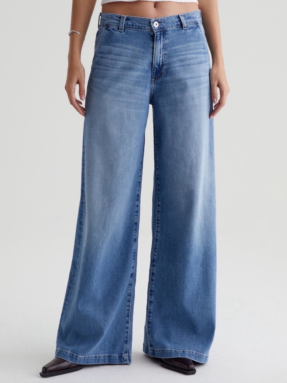 Ag Adriano Goldschmied Wide-Leg Jeans in Medium Blue Wash on